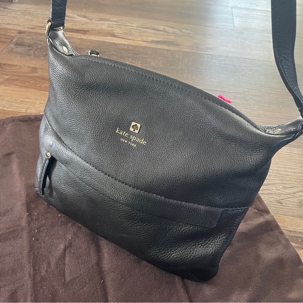 Kate Spade black leather crossbody purse - Picture 1 of 9